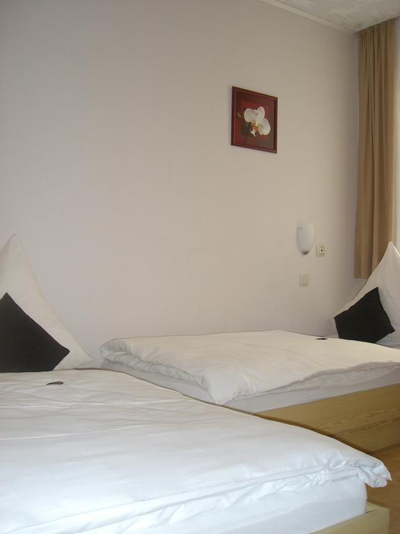 Hotel Hubertus Boppard Exterior photo